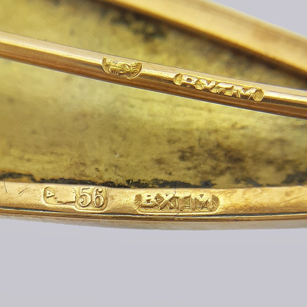 Золотая брошь с живописной эмалью конца 19 века